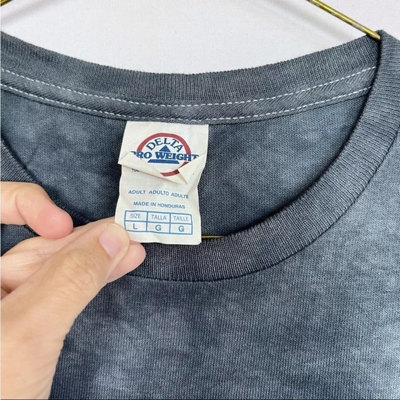 The Mountain Shirt Sz L Skull Bones Breakthrough Mens Graphic Tee Tie Dye NWOT - Picture 3 of 9